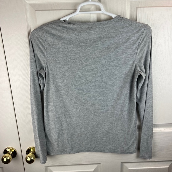 Outdoor Voices Long Sleeve Top Gray Soft Thumbholes Size Small - Picture 3 of 3